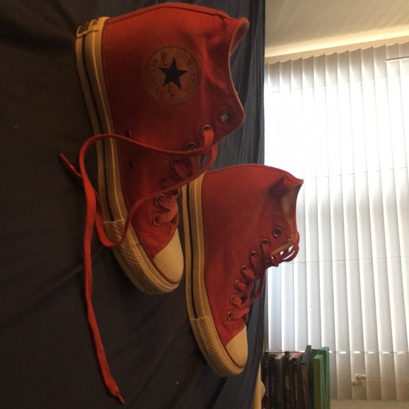 I am not a Converse kind of girl - Picture 5 of 6